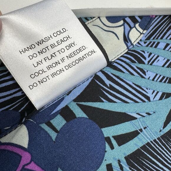 DISNEY Mickey Mouse Rayon Hawaiin Shirt Tropical Party Short Sleeve Black Large - Picture 8 of 8